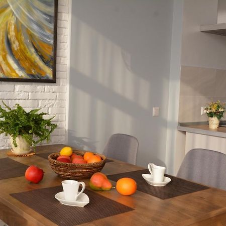 Sky Apartment Odesa Exterior photo