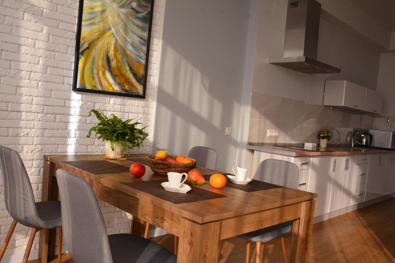 Sky Apartment Odesa Exterior photo